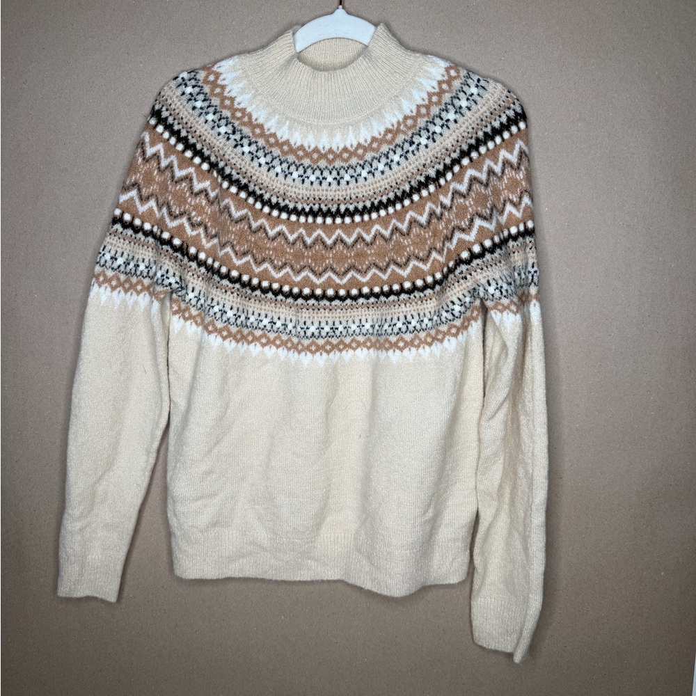 Natural Reflections Cream and Tan Turtleneck Sweater